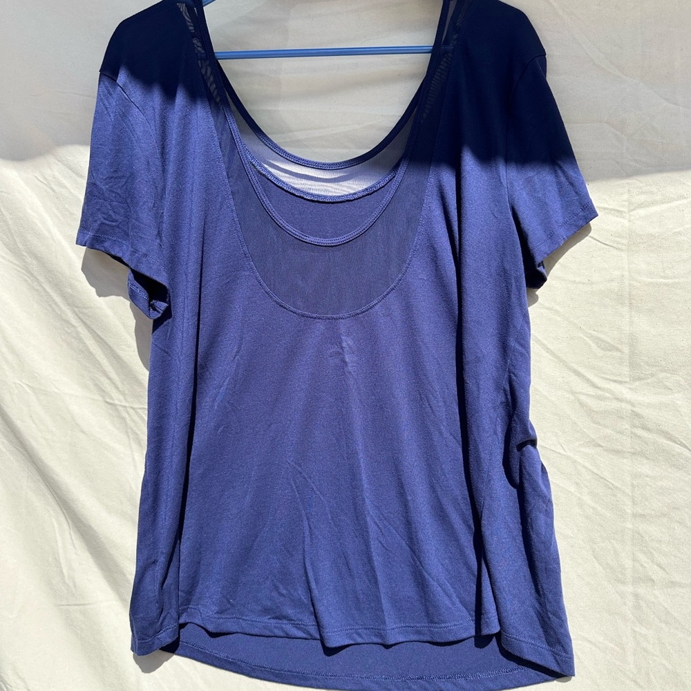 Old Navy Tshirt with Mesh Detail Size L